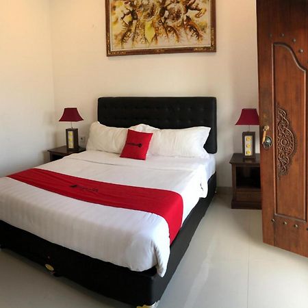 Reddoorz Plus Near Dreamland Beach Jimbaran  Exterior photo